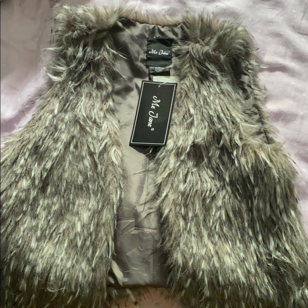 Me Jane faux fur vest